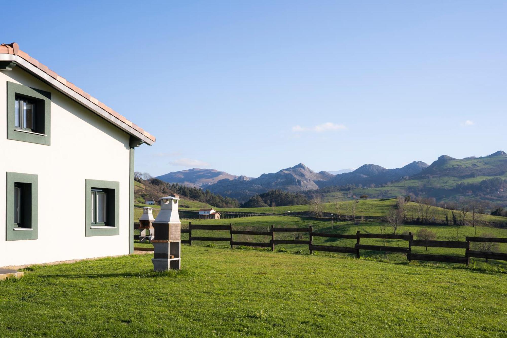 Apartamentos Alto Ubiro Lierganes Luaran gambar