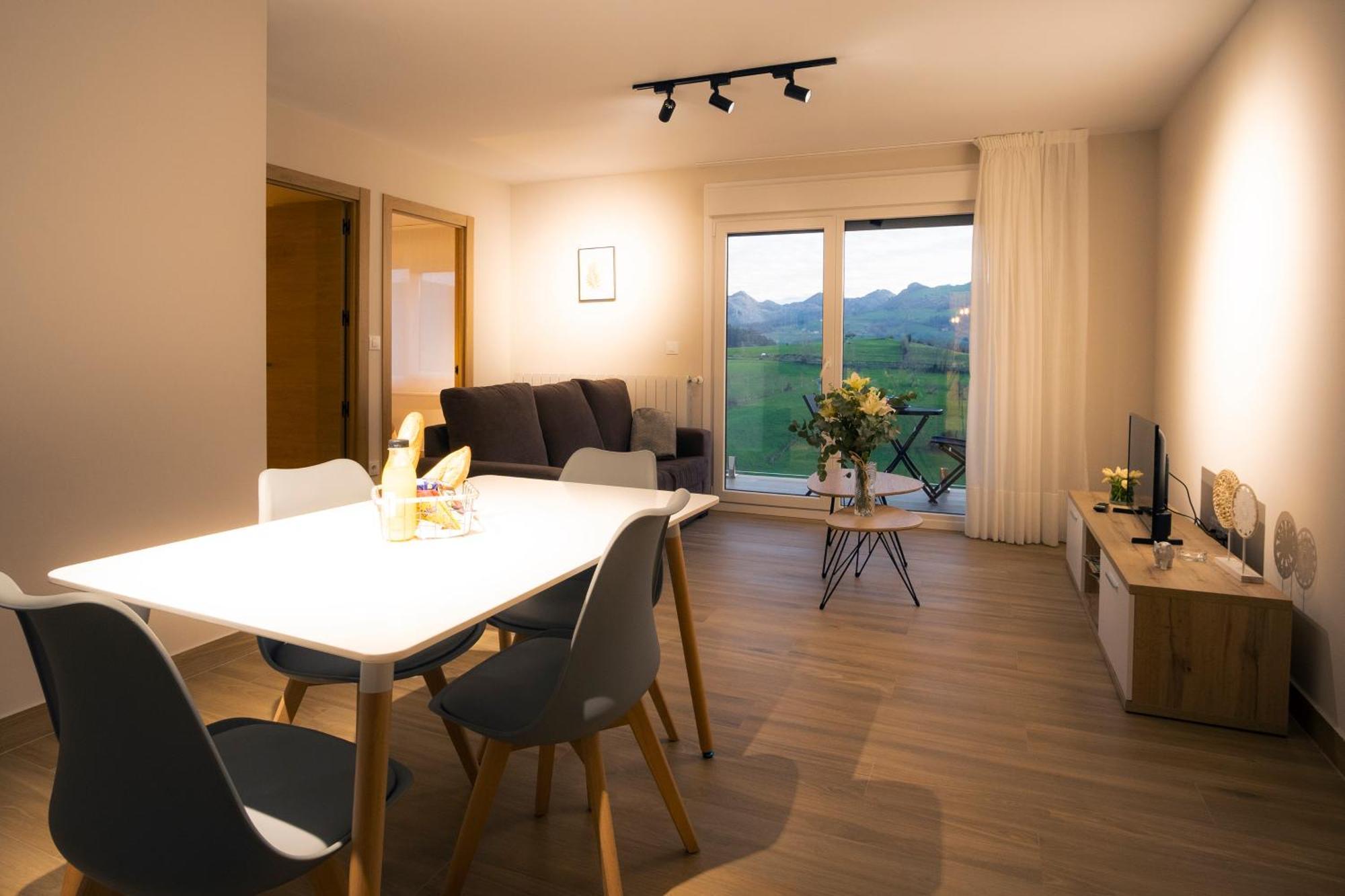 Apartamentos Alto Ubiro Lierganes Luaran gambar