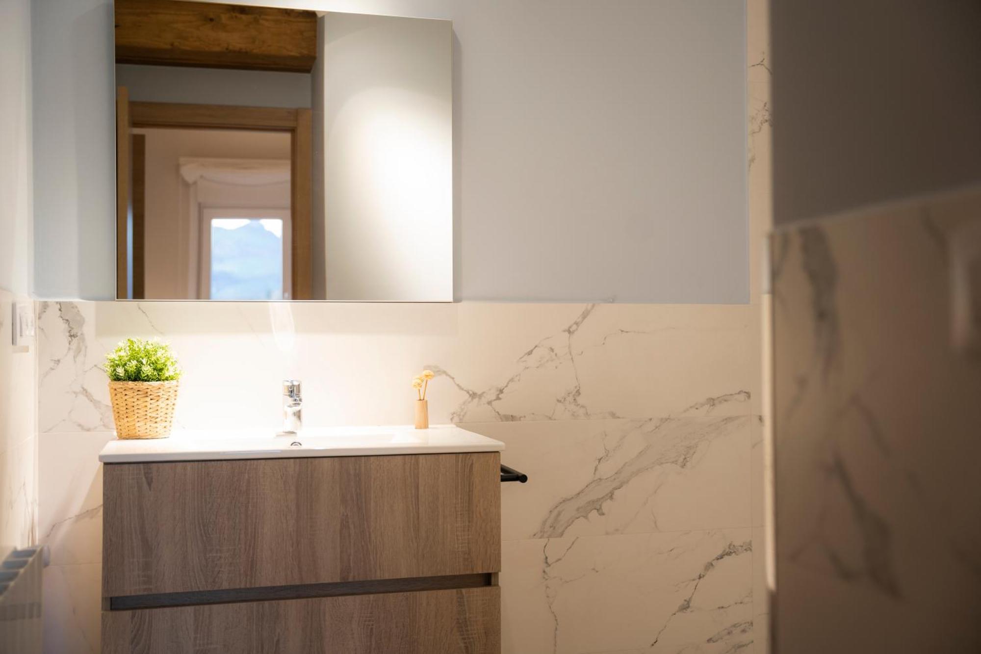 Apartamentos Alto Ubiro Lierganes Luaran gambar